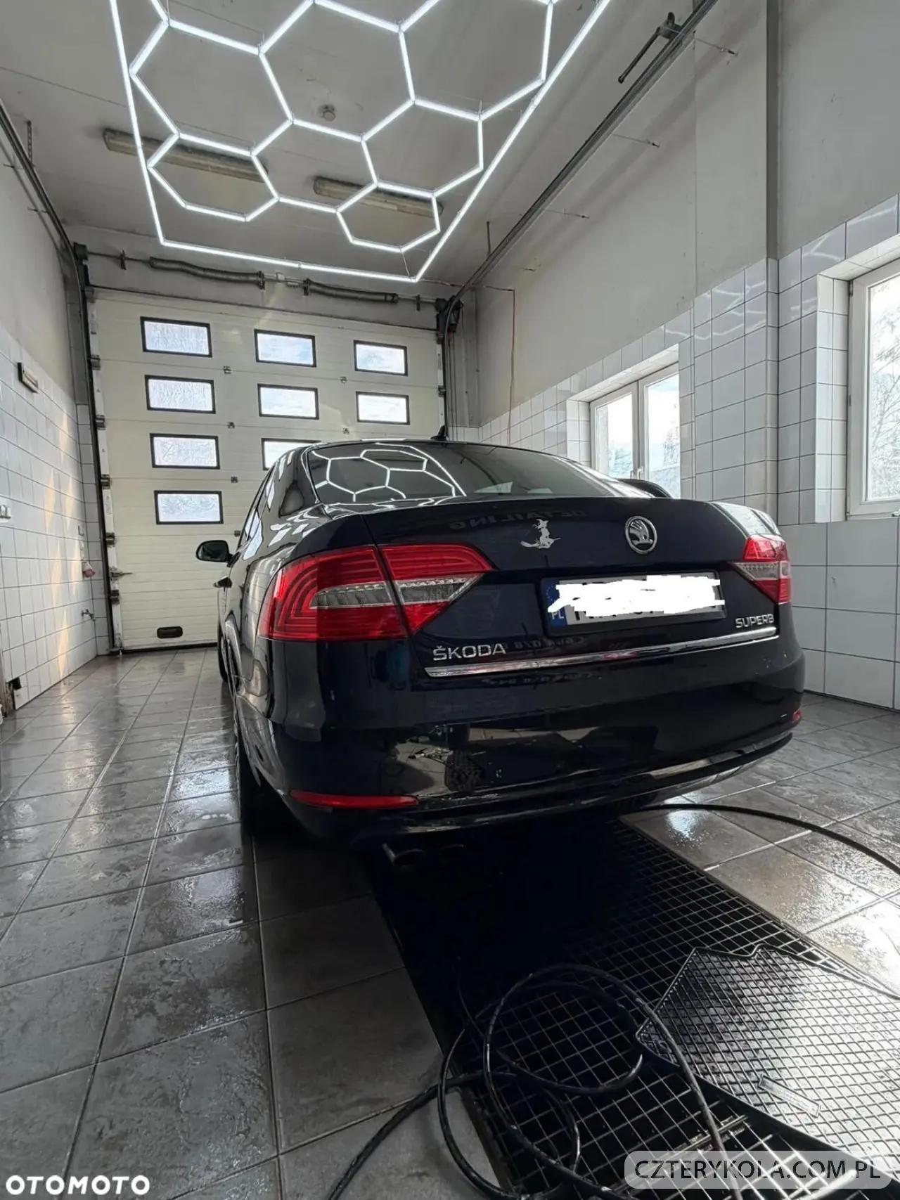 Skoda- Superb- 2014 