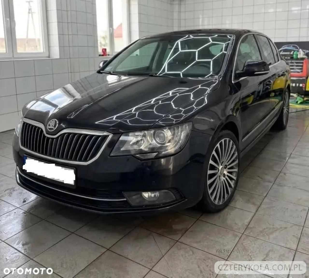 Skoda- Superb- 2014 