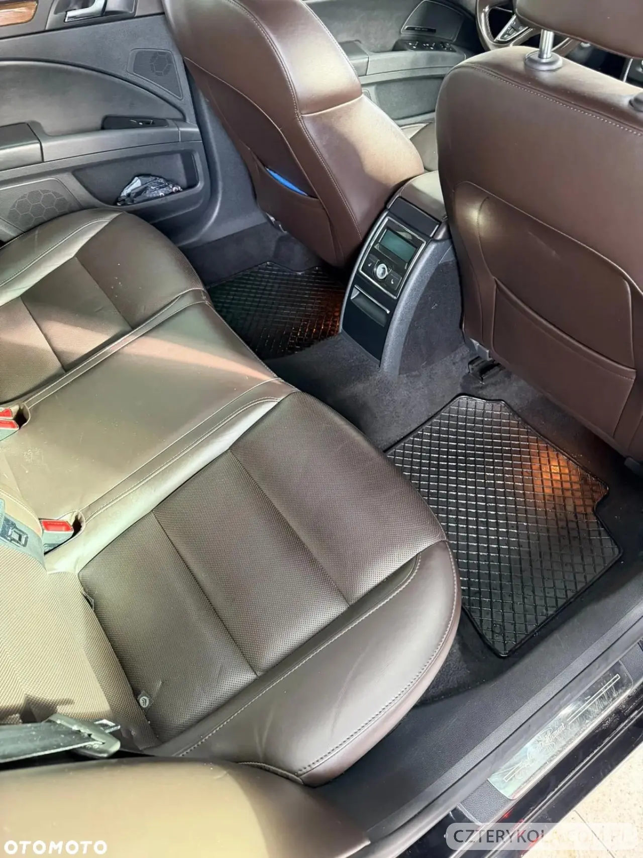 Skoda- Superb- 2014 