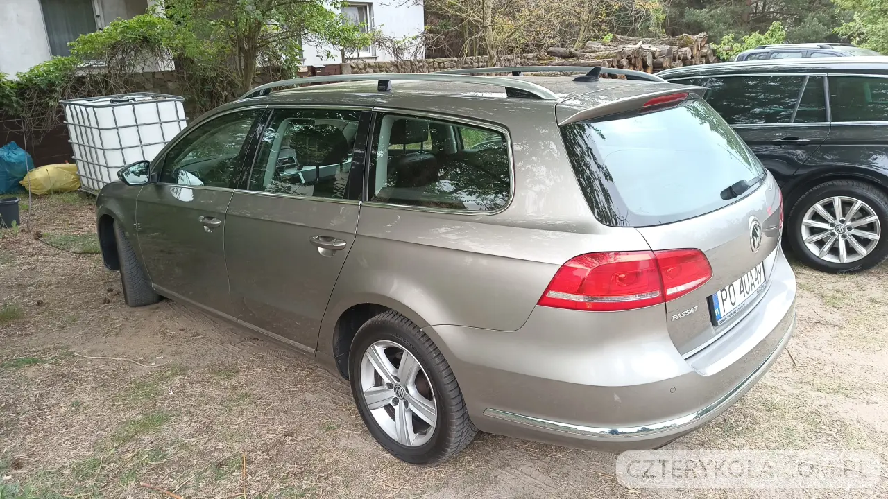 Volkswagen- Passat- 2012 