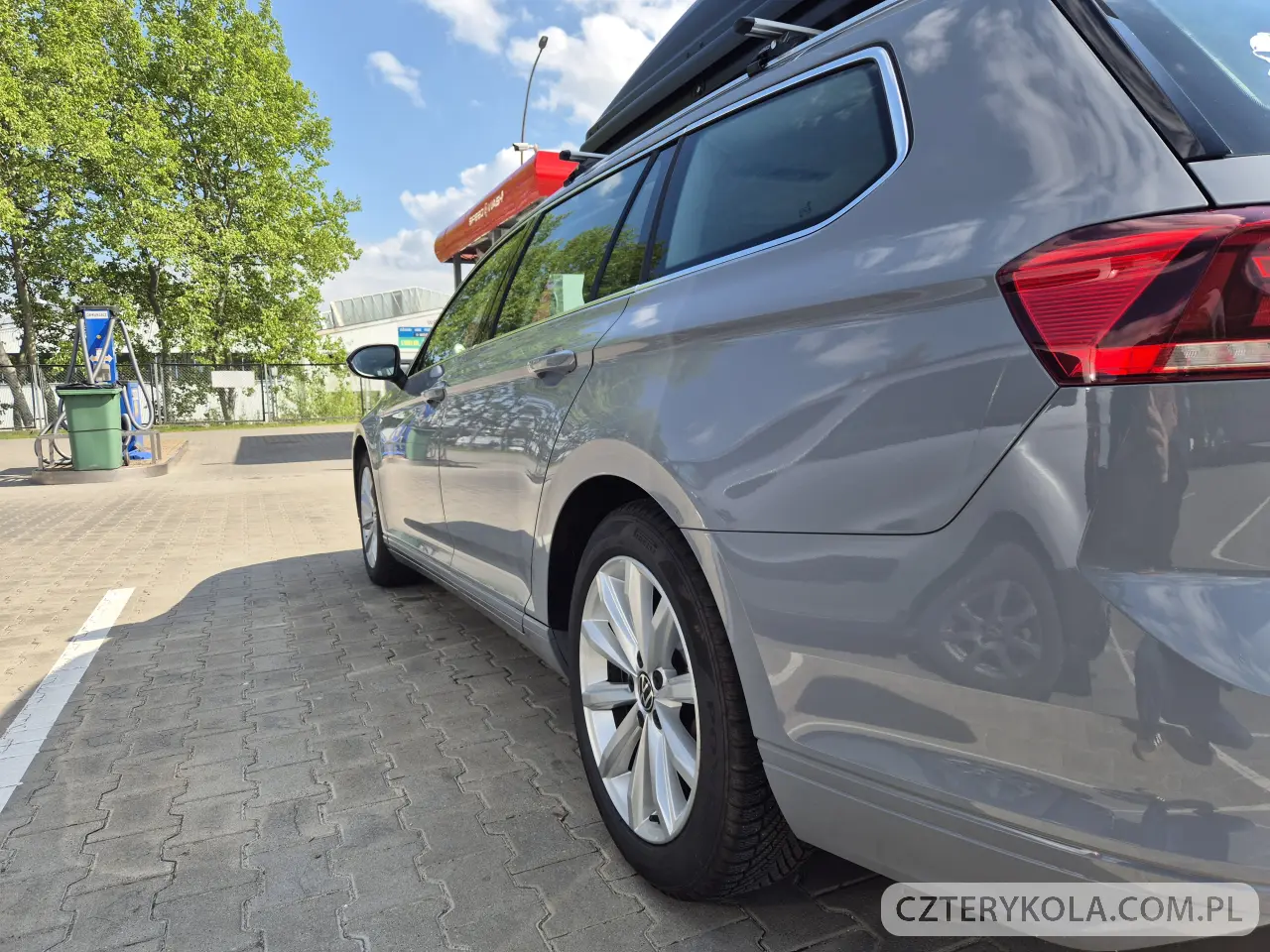 Volkswagen- Passat- 2022 