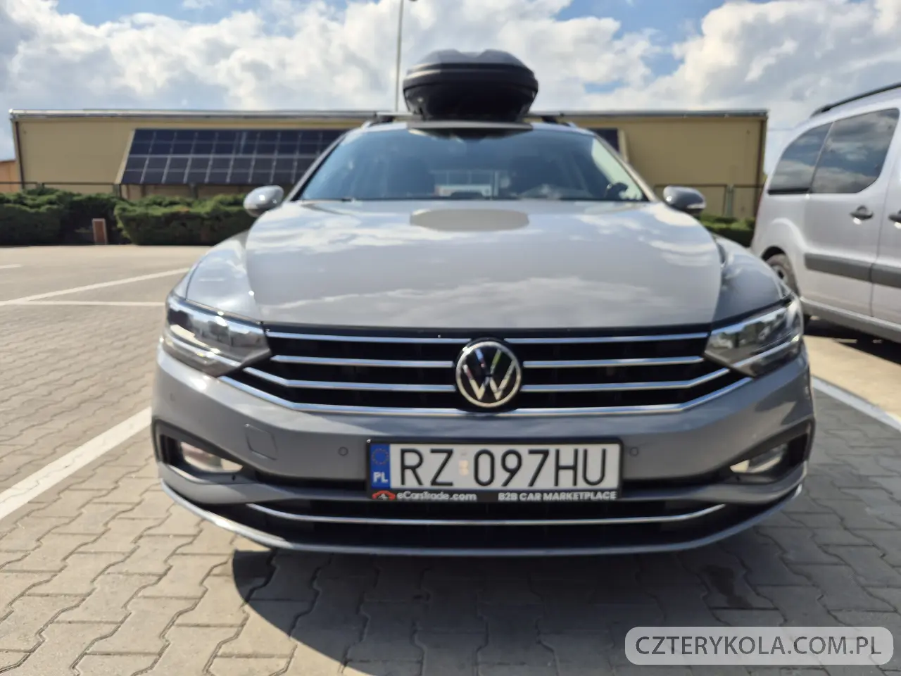 Volkswagen- Passat- 2022 