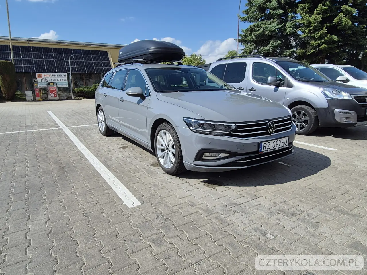 Volkswagen- Passat- 2022 