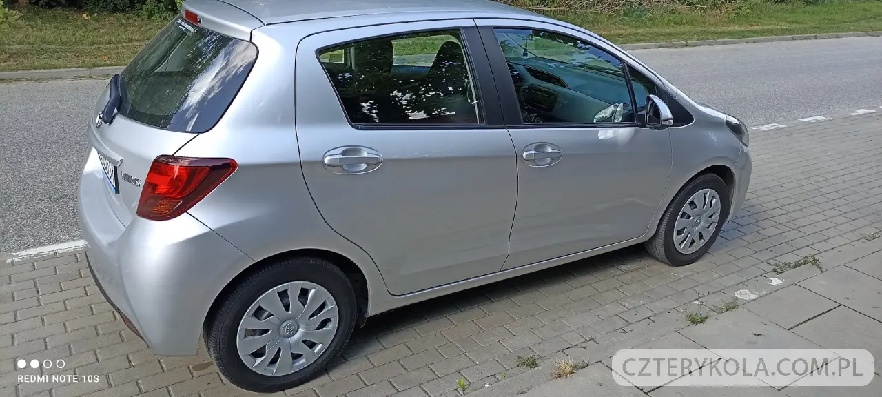 Toyota- Yaris- 2016 