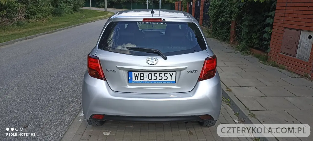 Toyota- Yaris- 2016 