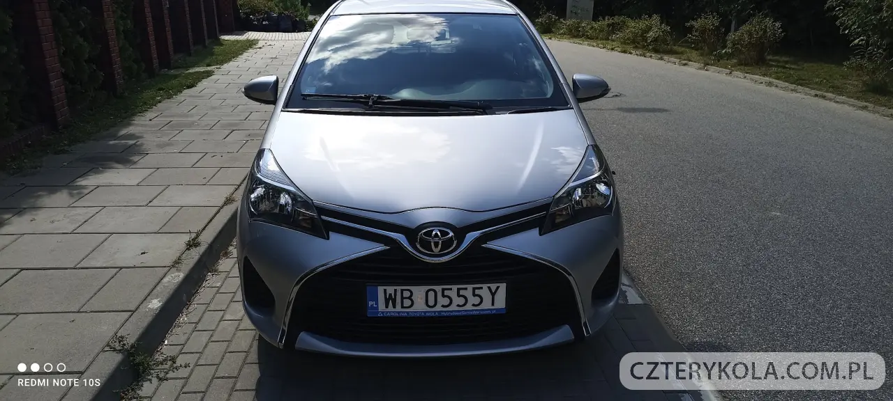 Toyota- Yaris- 2016 