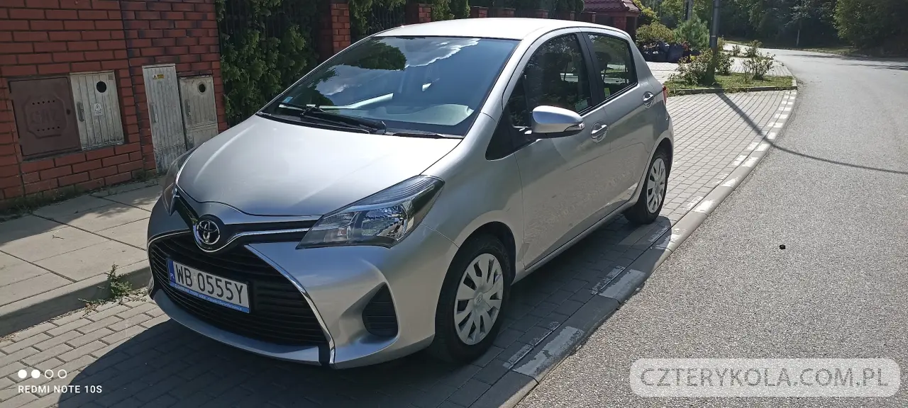 Toyota- Yaris- 2016 