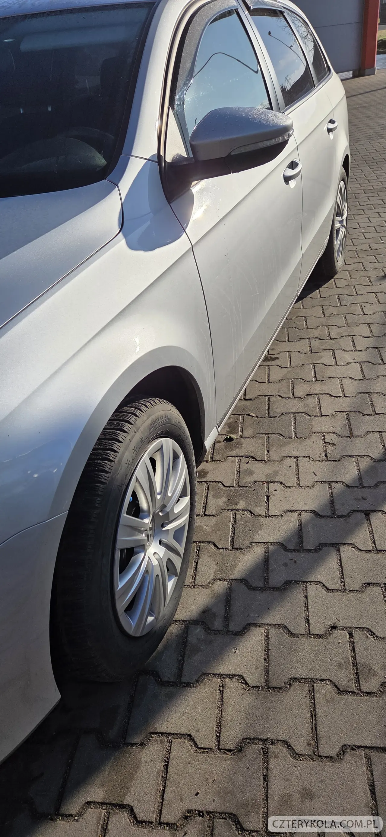 Volkswagen- Passat- 2011 