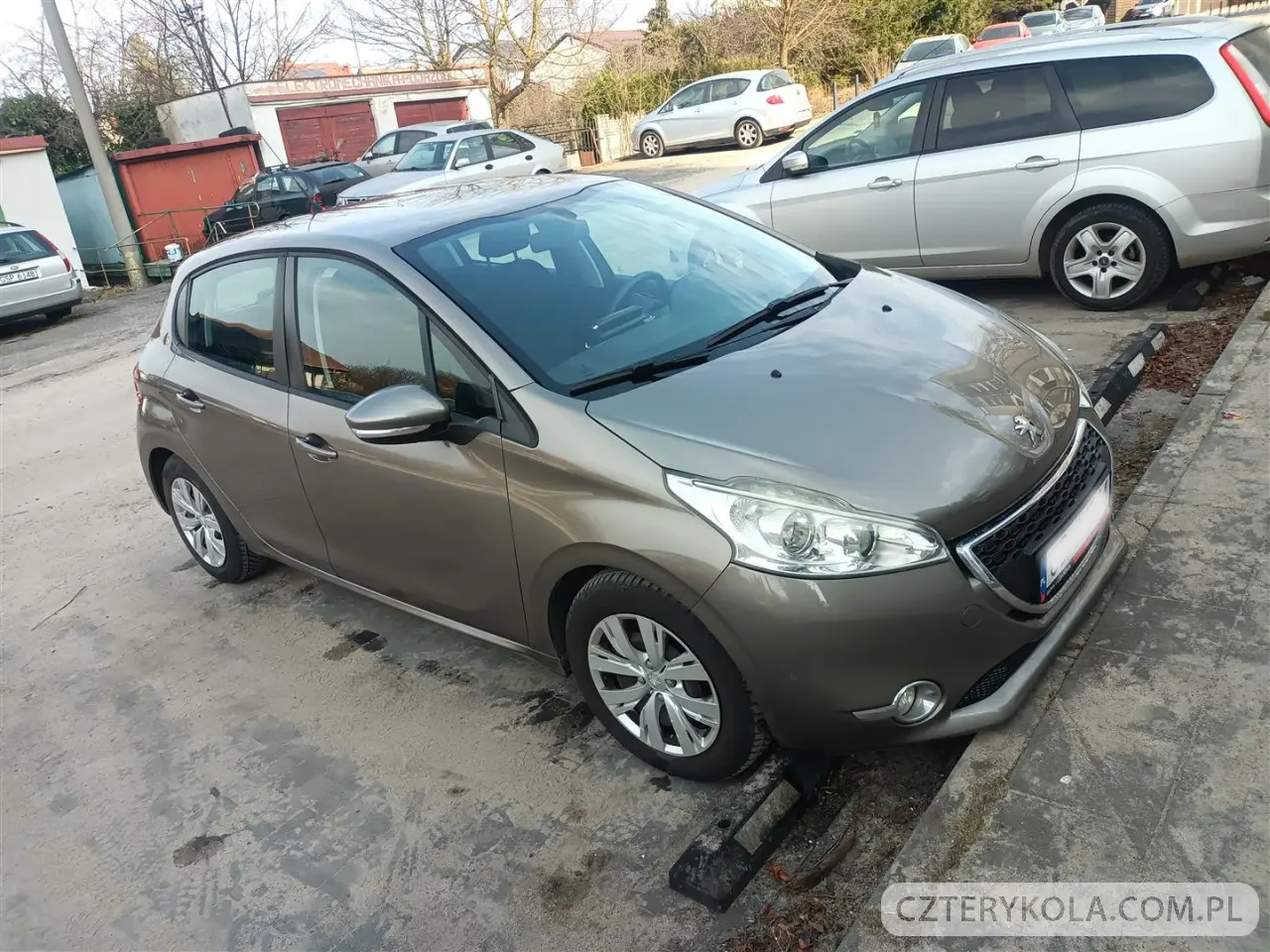 Peugeot- 208- 2013 