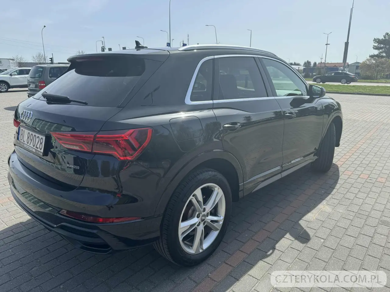 Audi- Q3- 2020 