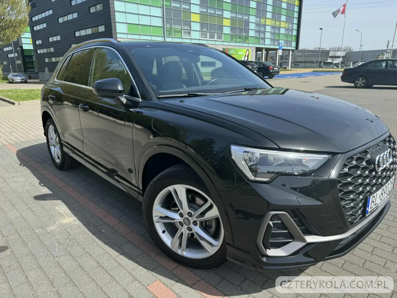 Audi- Q3- 2020 
