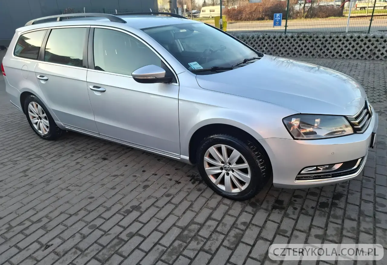 Volkswagen- Passat- 2013 