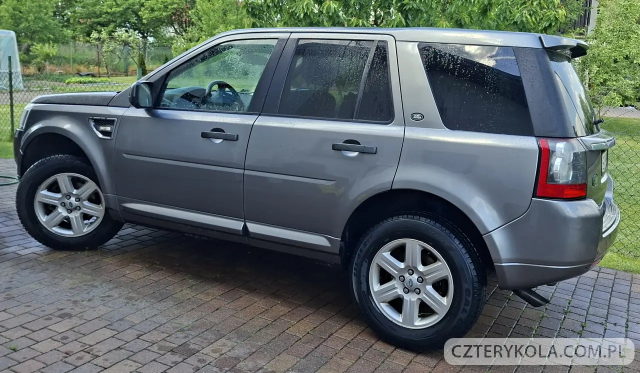 Land Rover- Freelander- 2010 