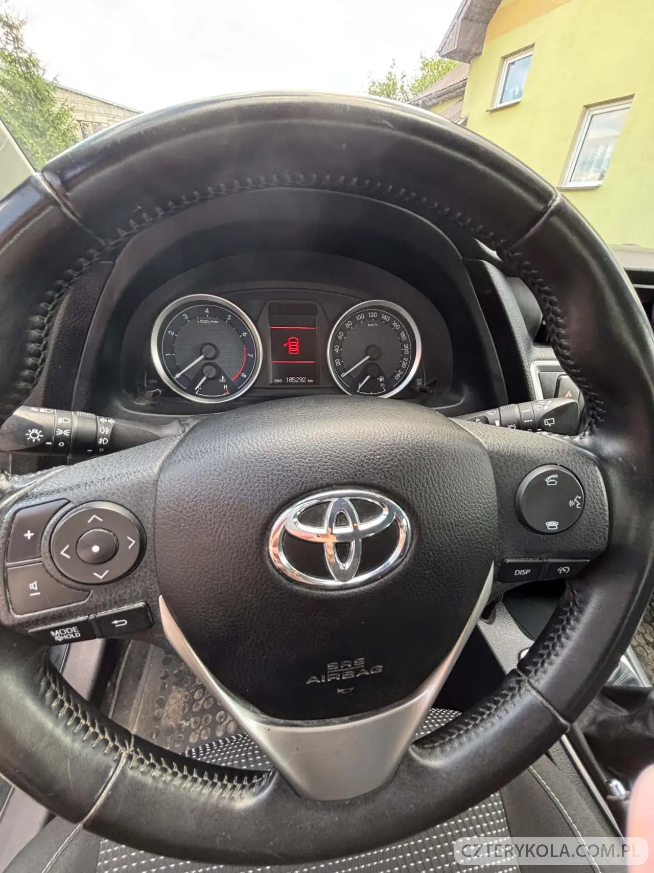 Toyota- Auris- 2013 