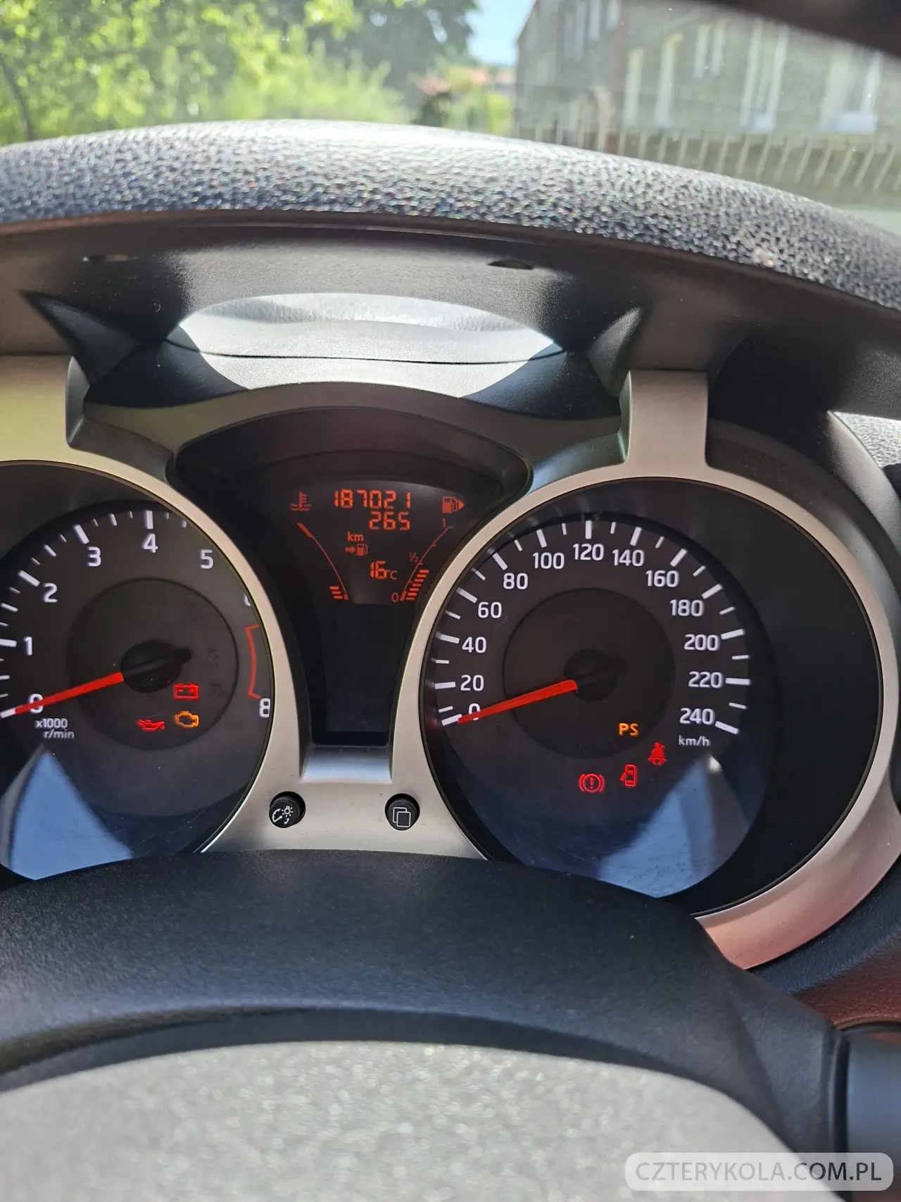 Nissan- Juke- 2011 