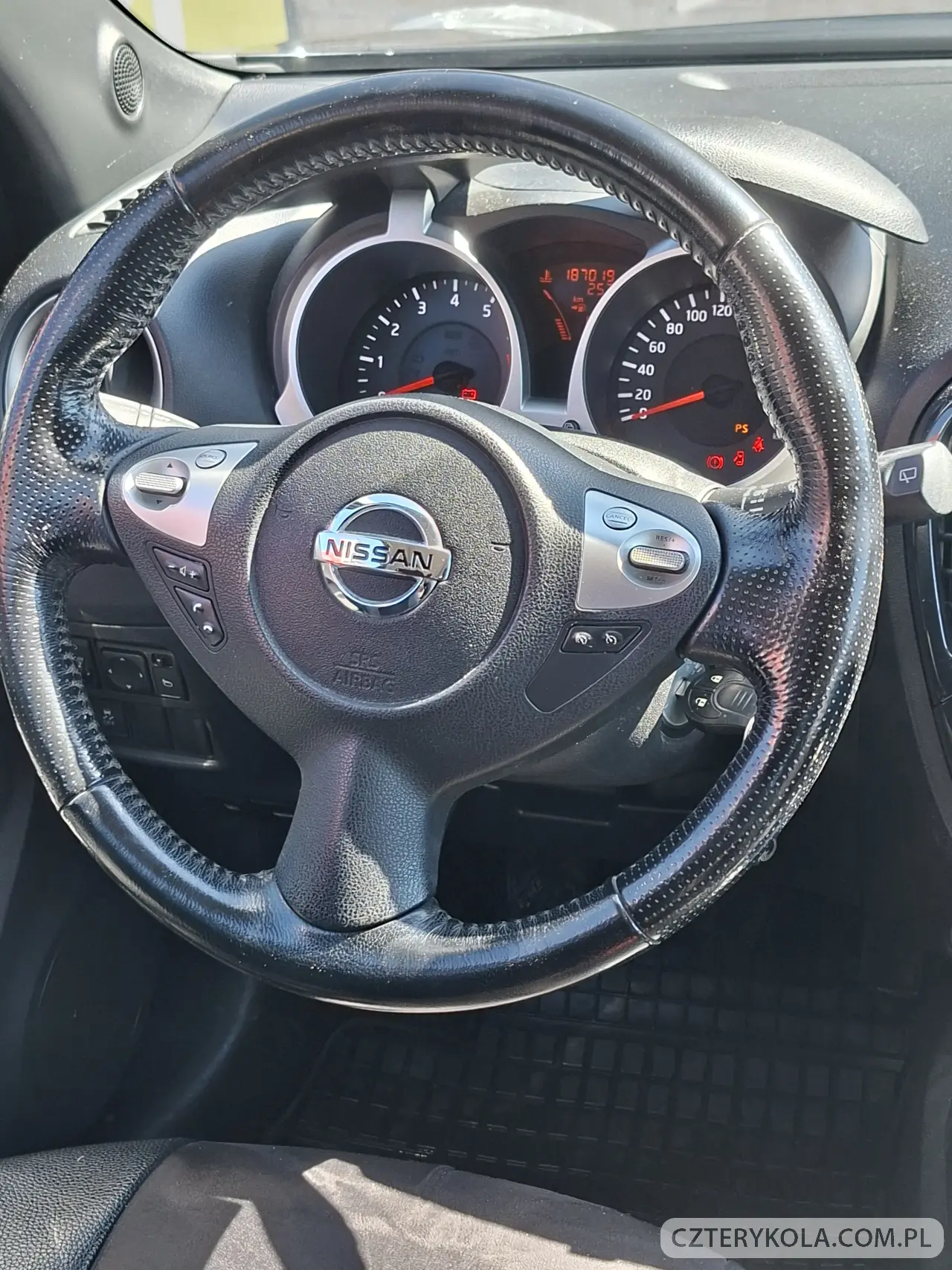 Nissan- Juke- 2011 