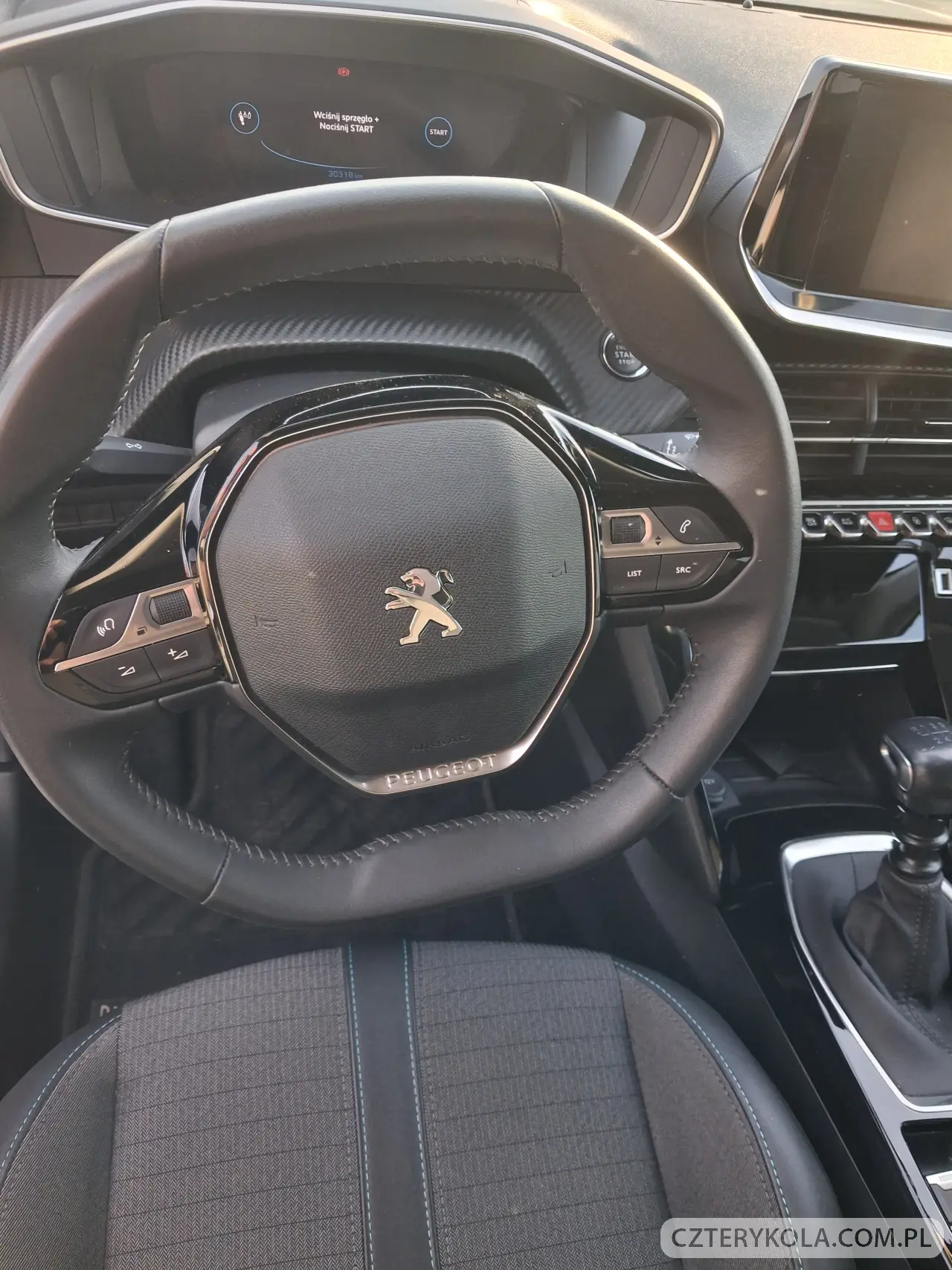 Peugeot- 2008- 2022 