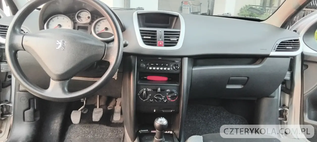 Peugeot- 207- 2008 