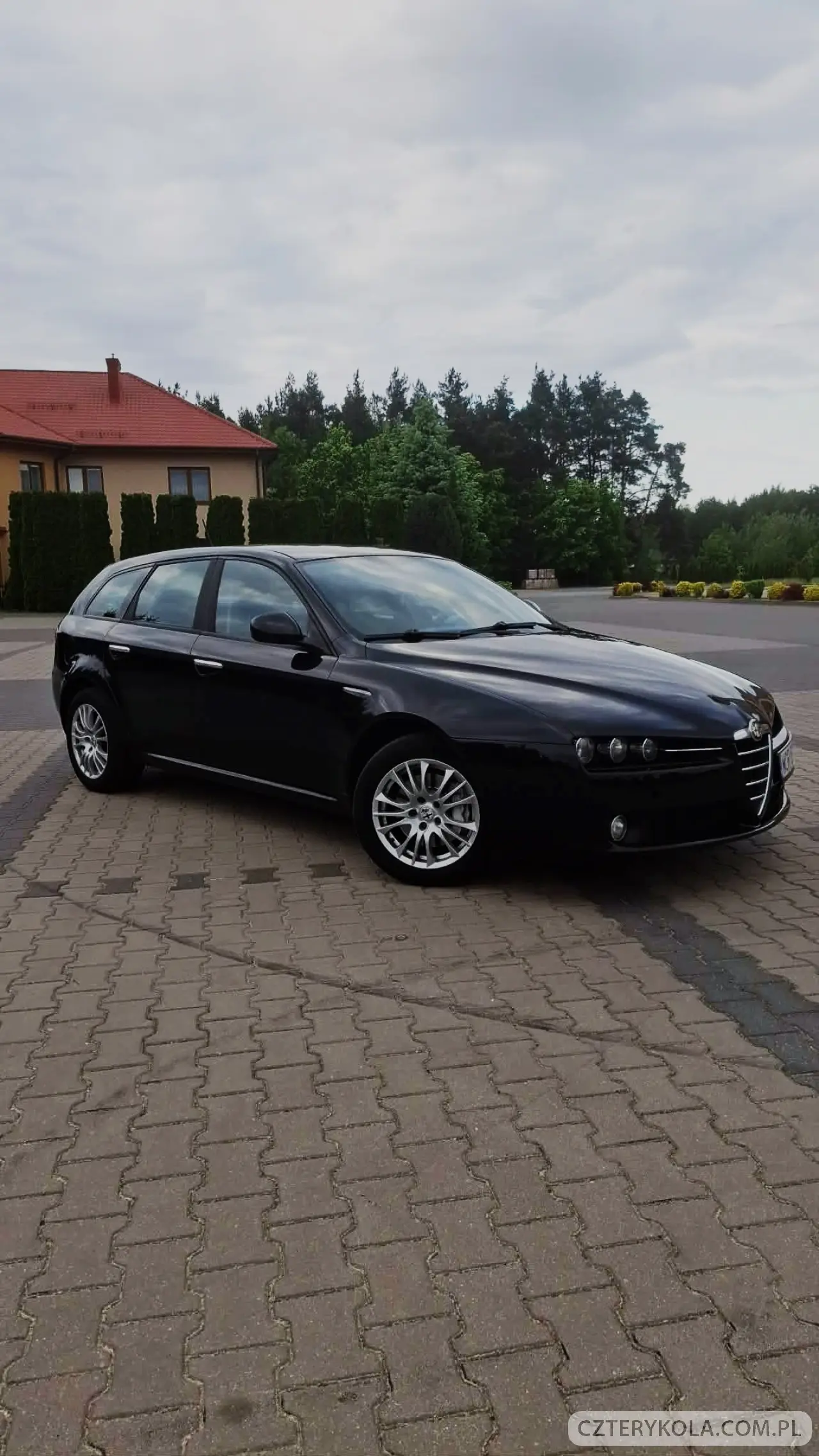Alfa Romeo- 159- 2010 