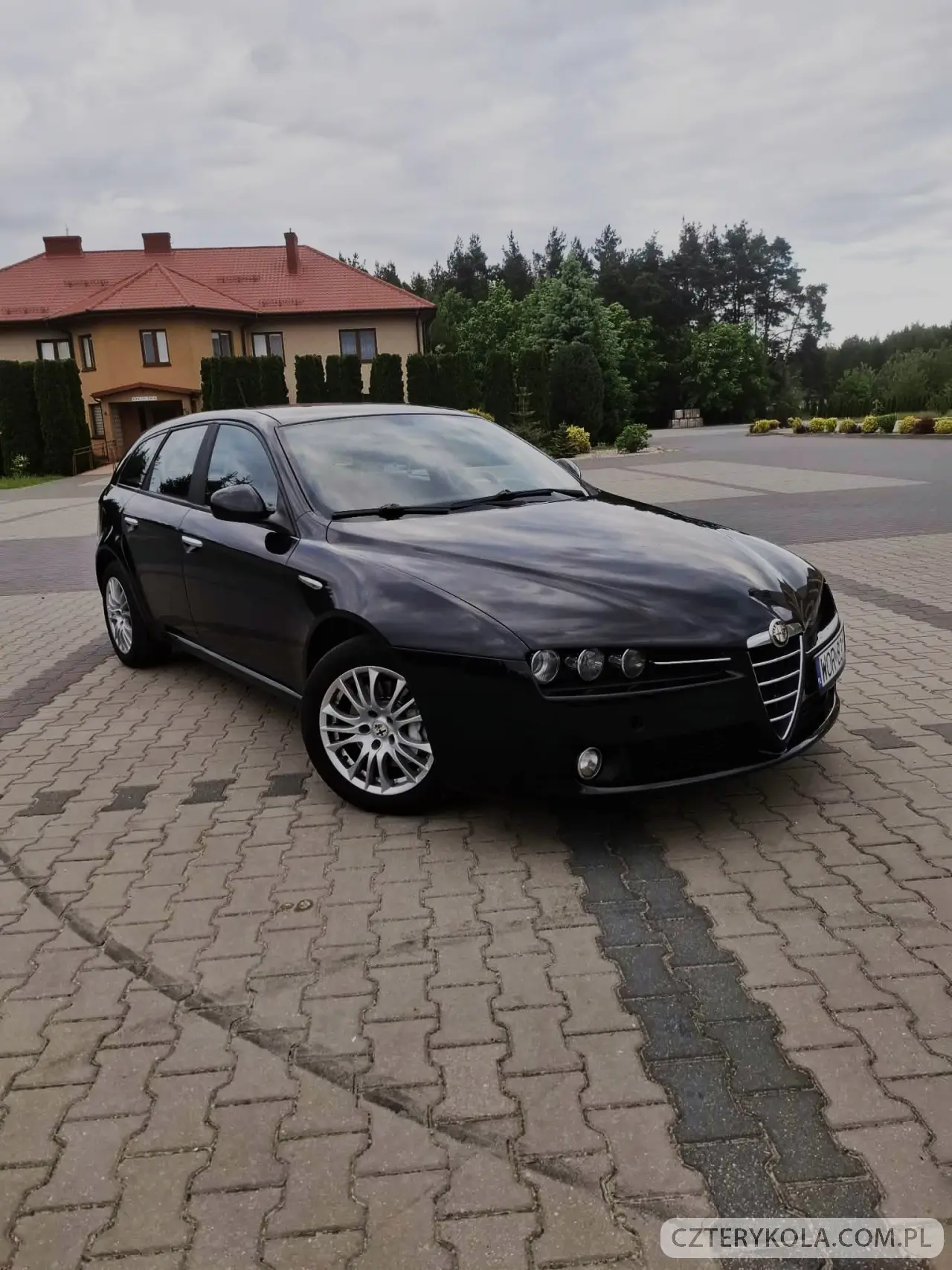 Alfa Romeo- 159- 2010 
