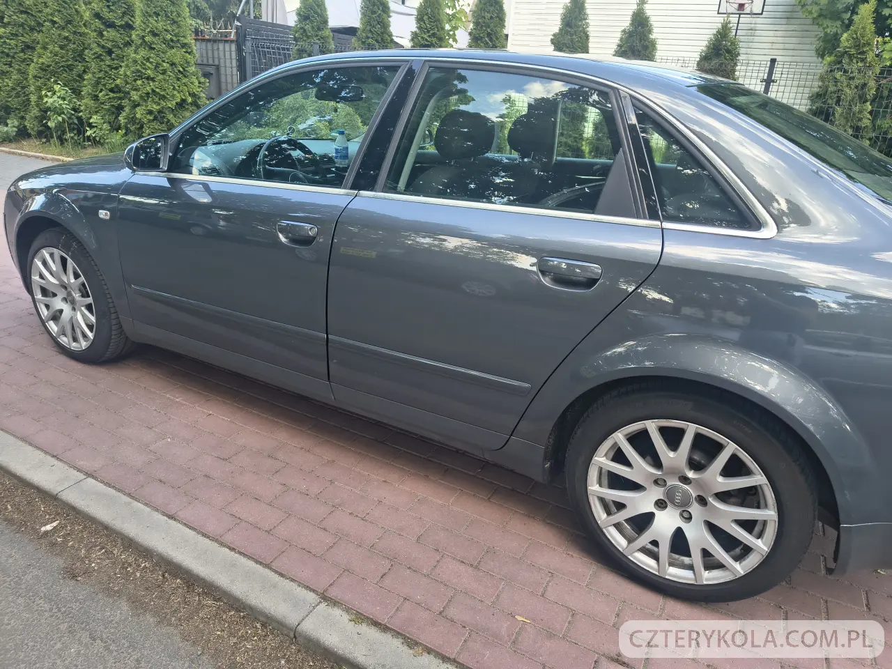 Audi- A4- 2000 