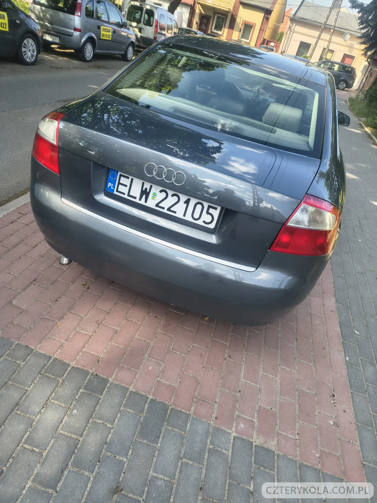 Audi- A4- 2000 