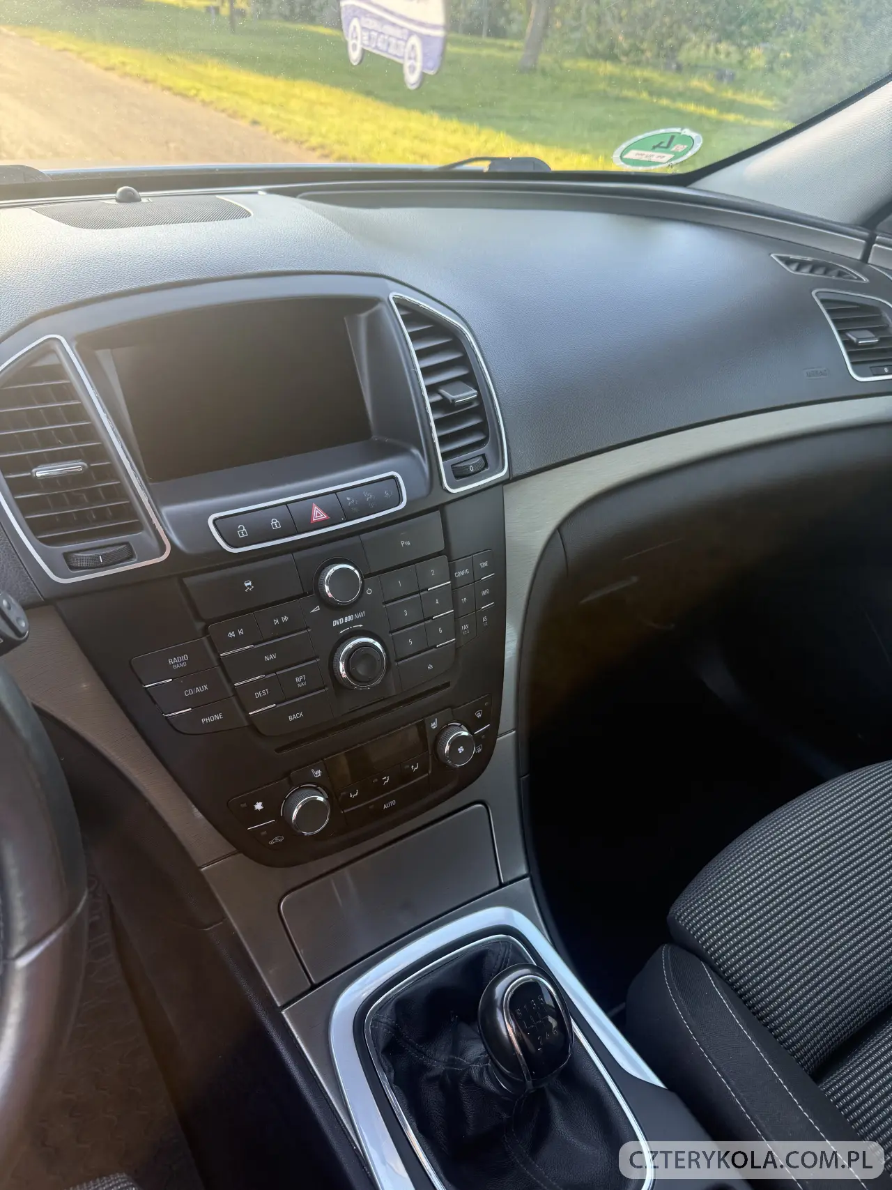Opel- Insignia- 2011 