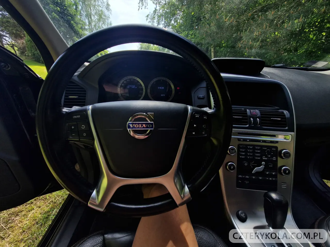 Volvo- XC 60- 2009 