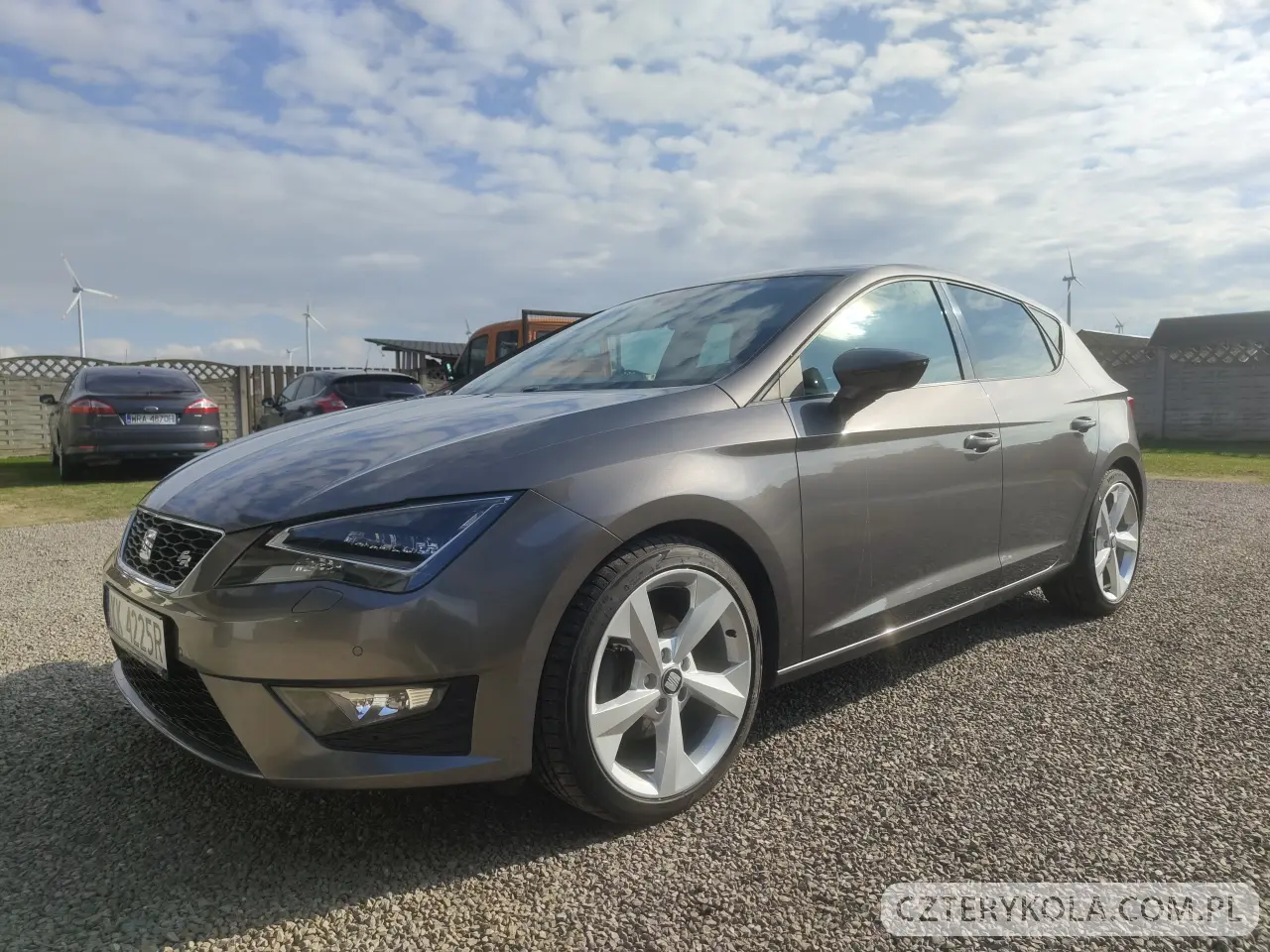 Seat- Leon- 2015 