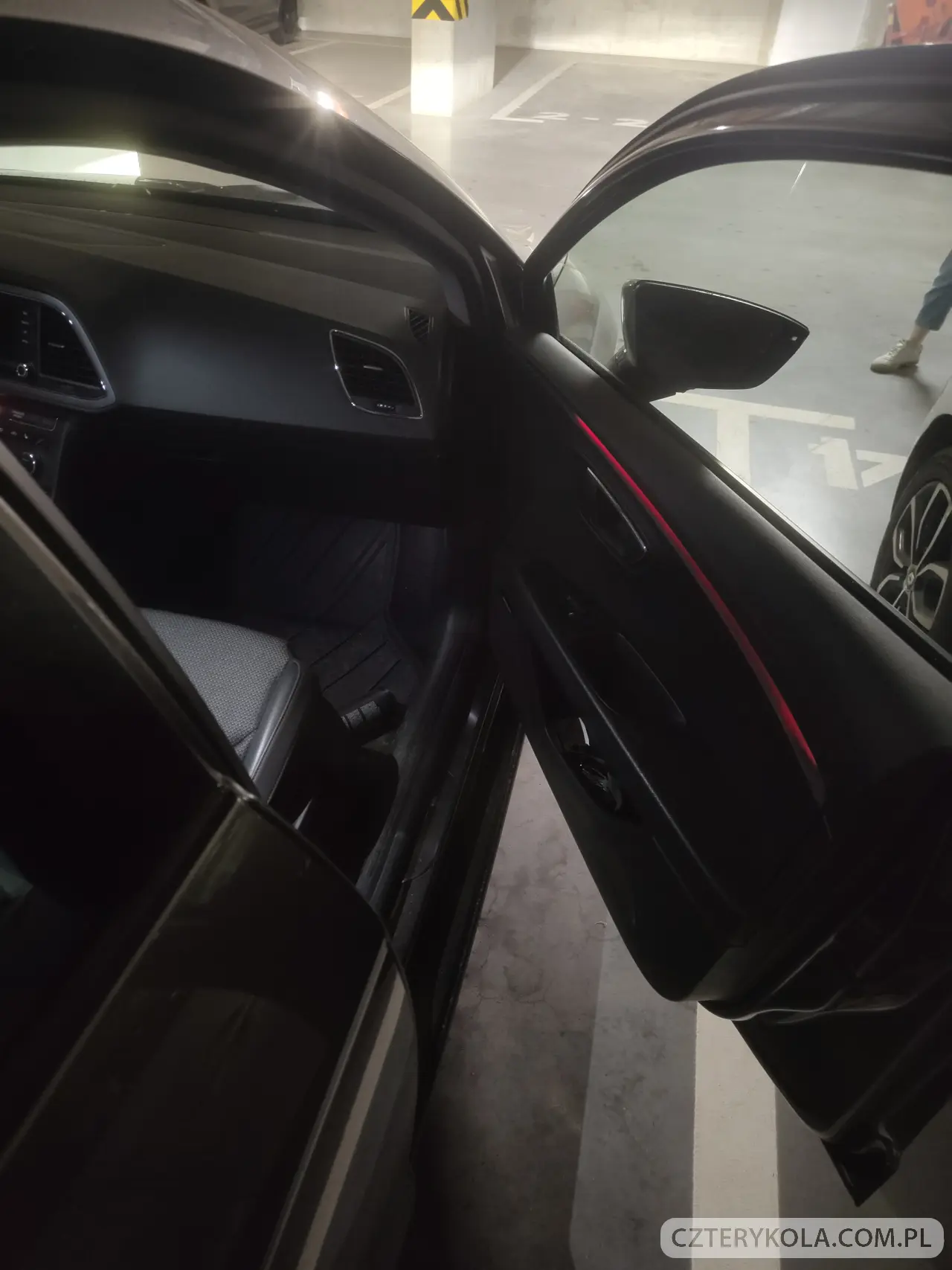 Seat- Leon- 2015 