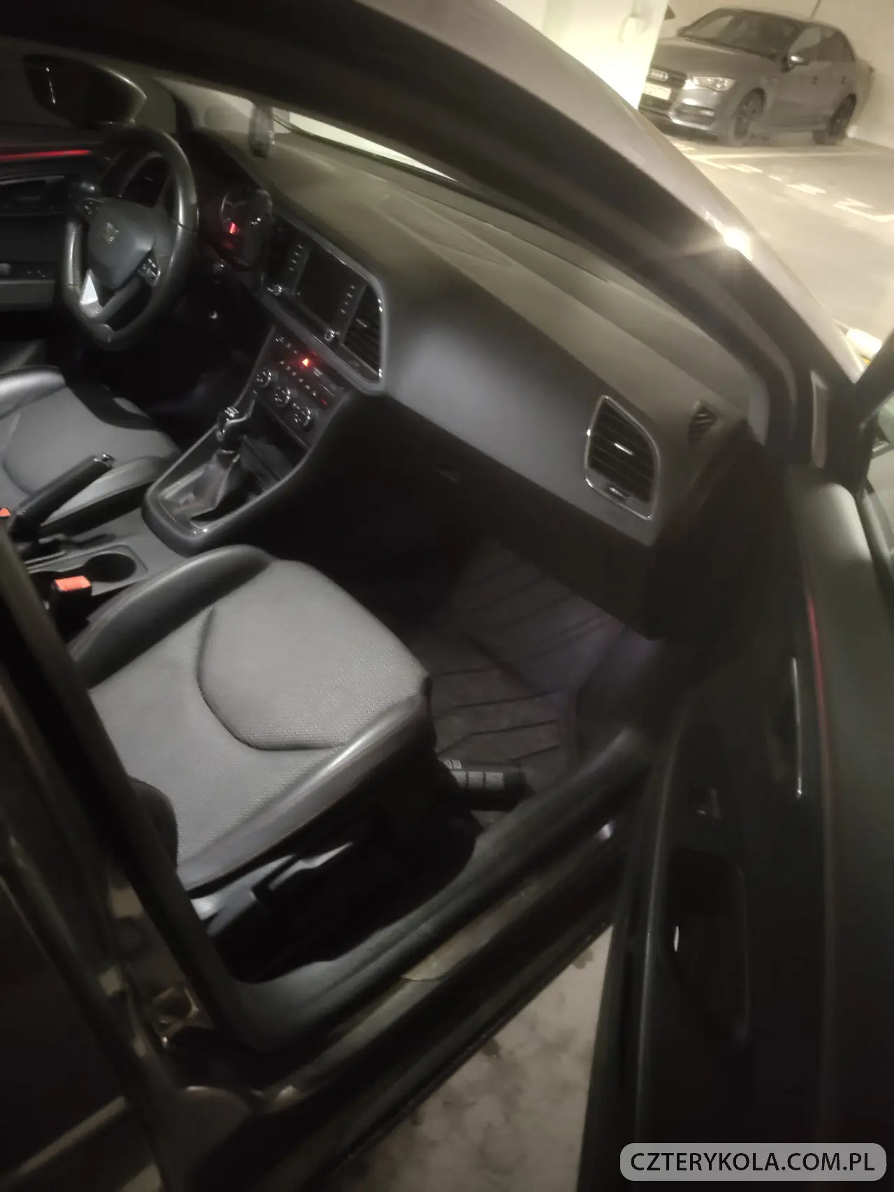 Seat- Leon- 2015 
