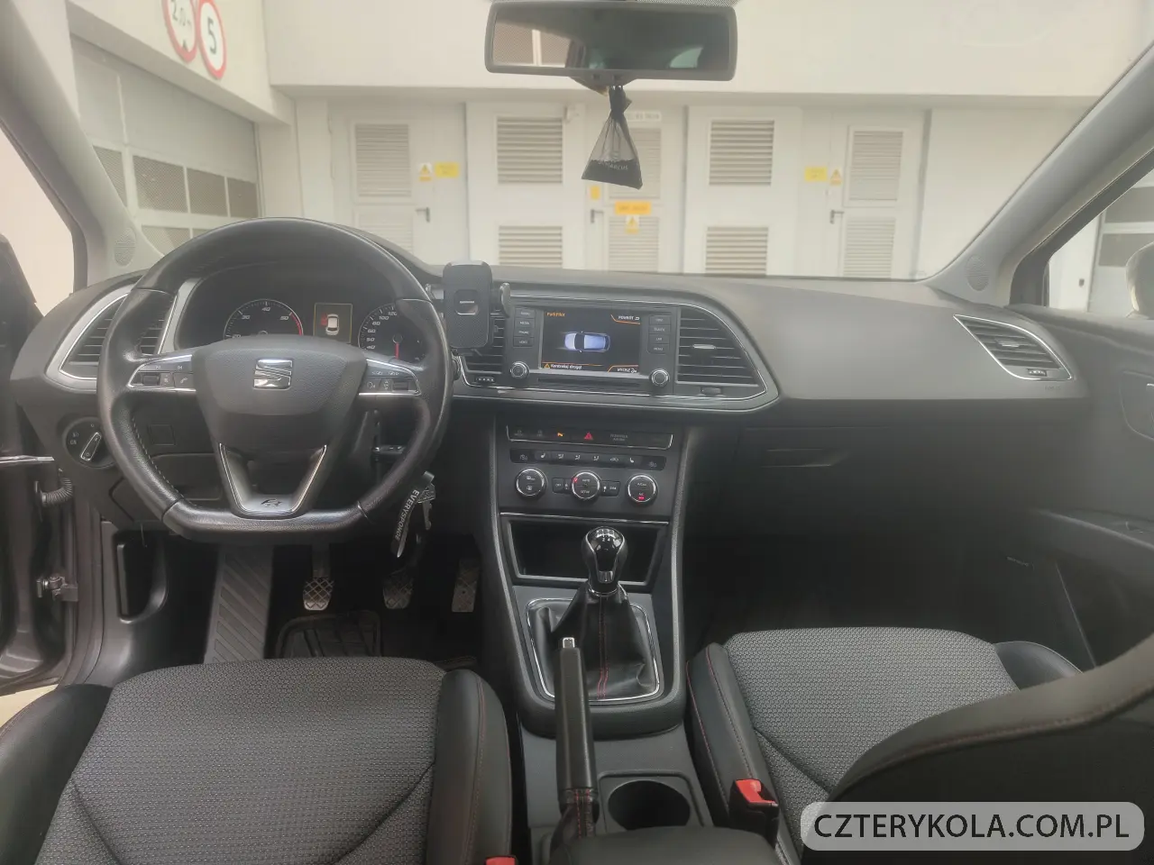 Seat- Leon- 2015 