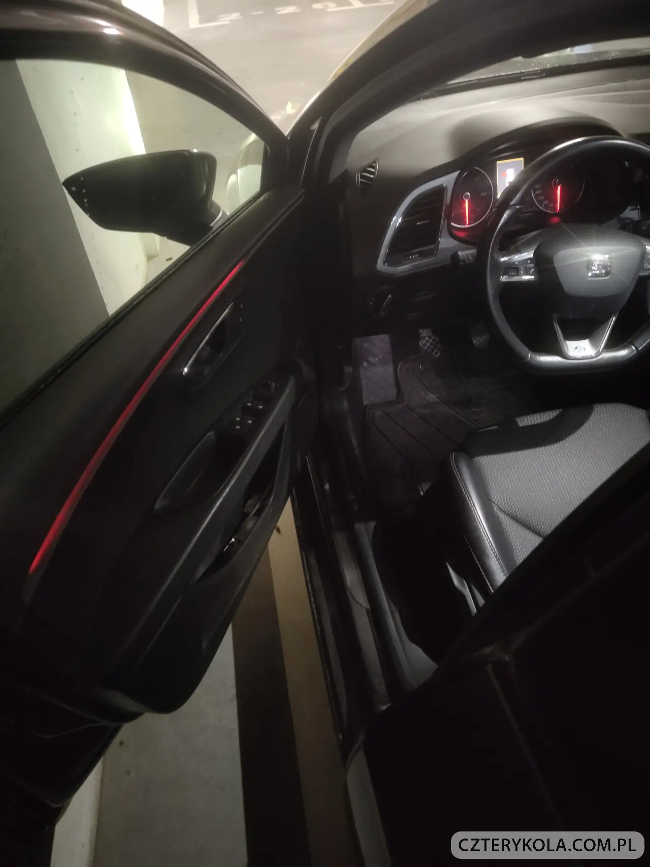 Seat- Leon- 2015 