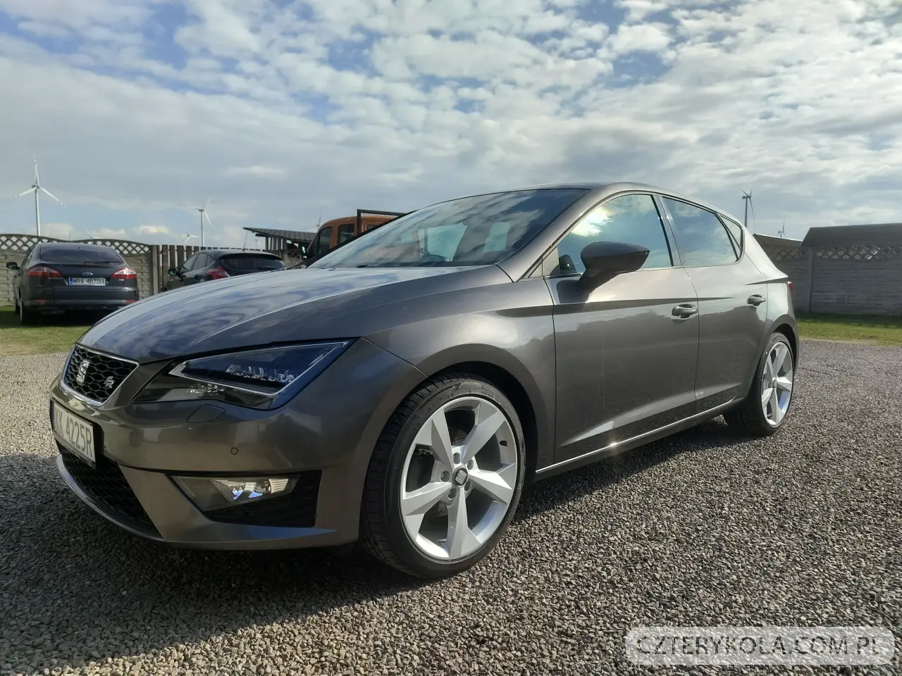 Seat- Leon- 2015 