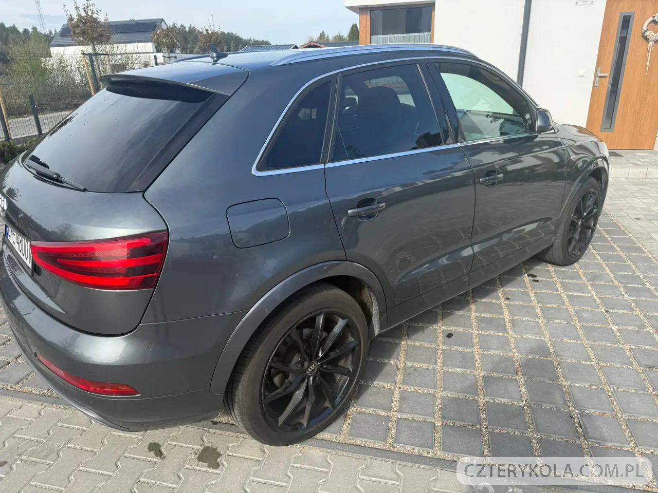 Audi- Q3- 2012 