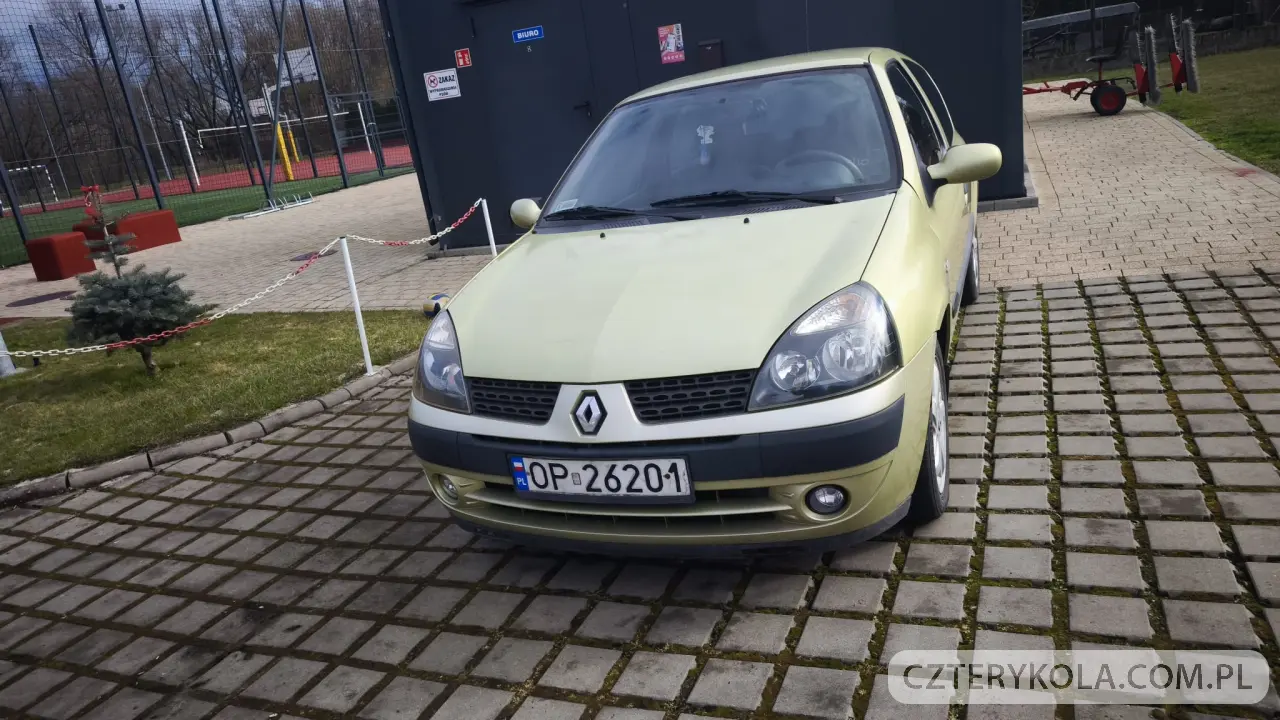 Renault- Clio- 2003 