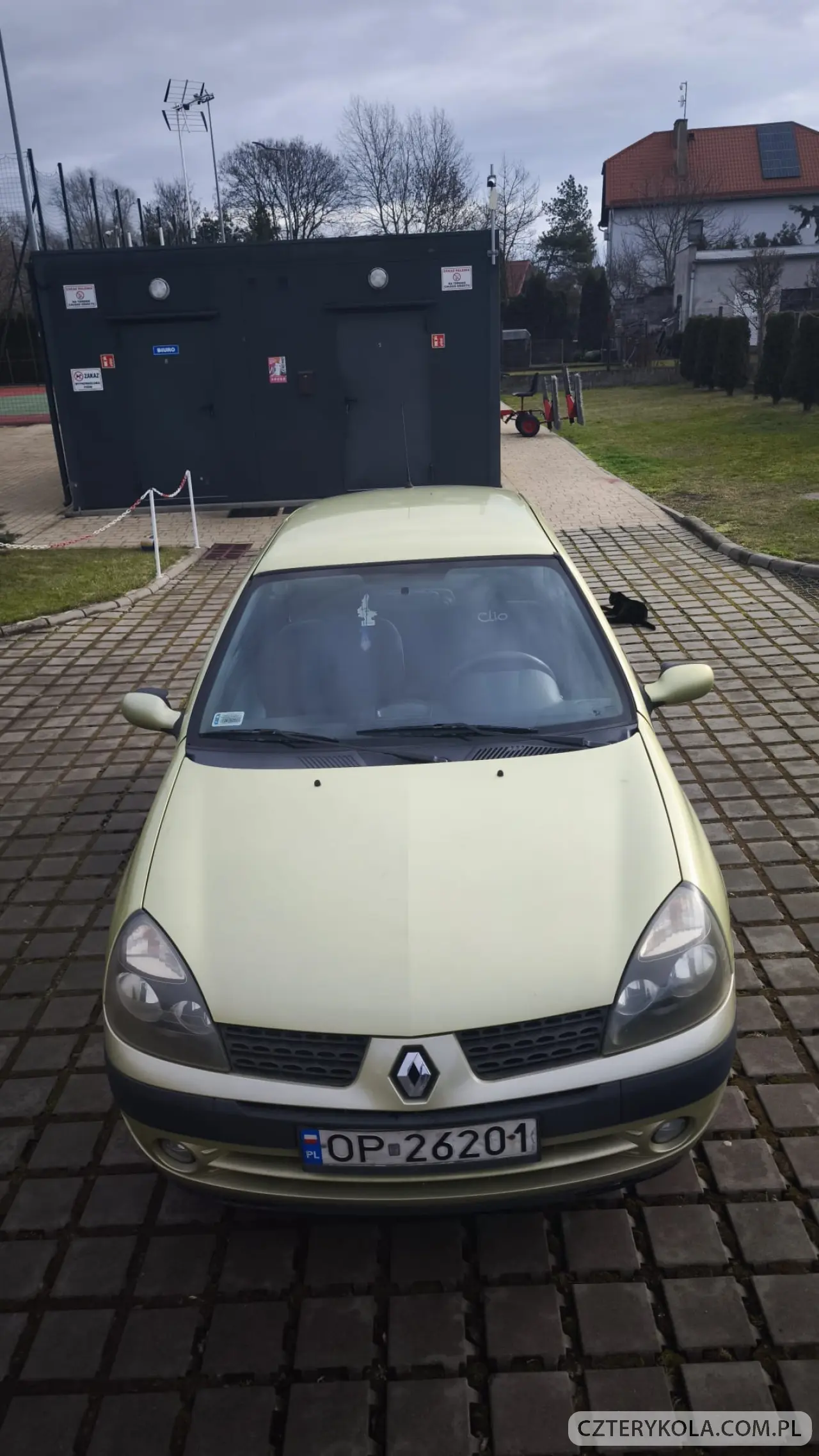 Renault- Clio- 2003 