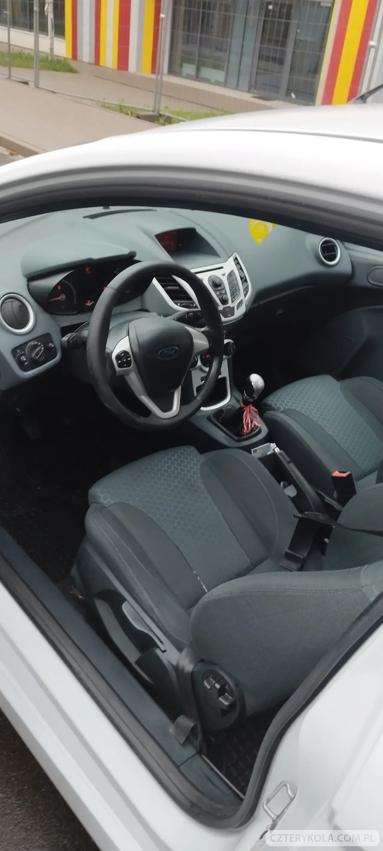 Ford- Fiesta- 2010 