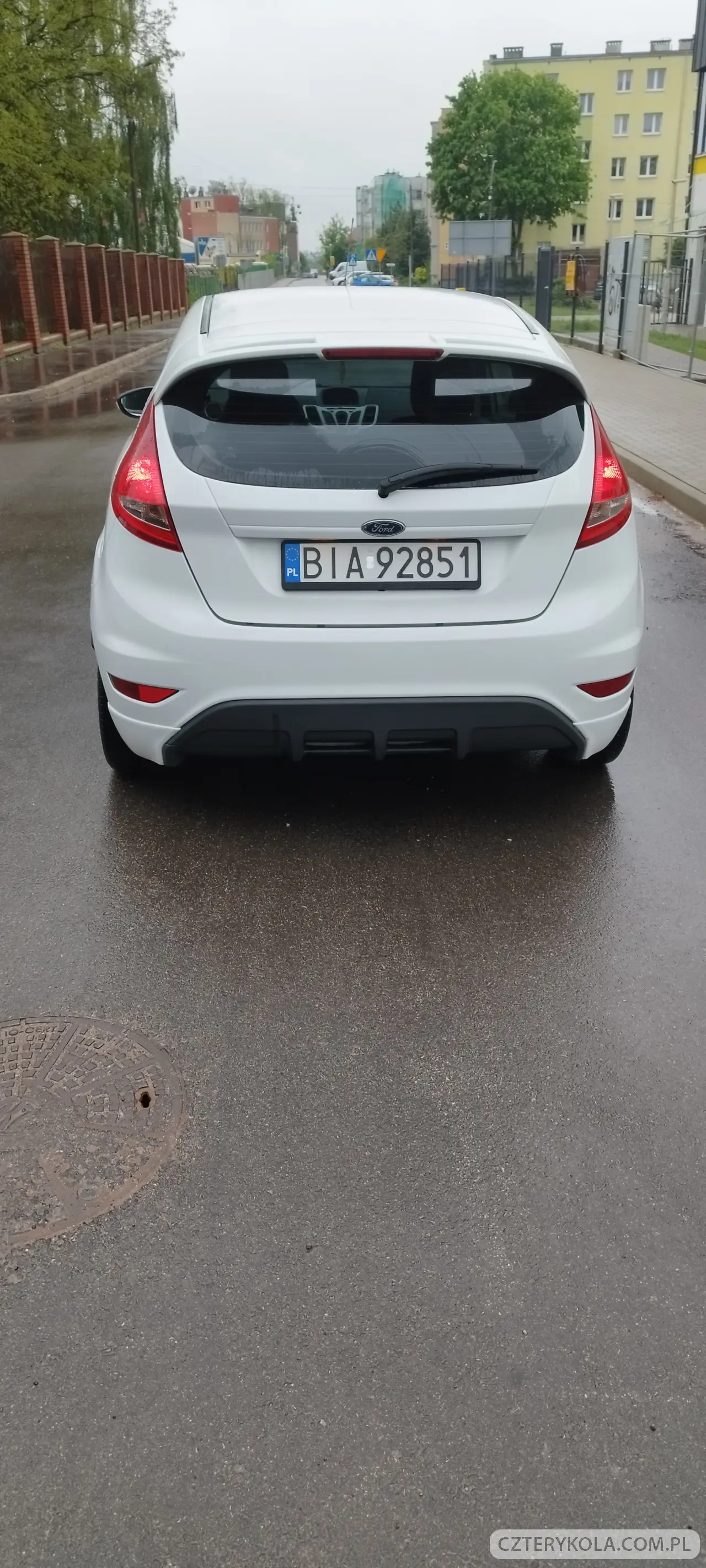 Ford- Fiesta- 2010 