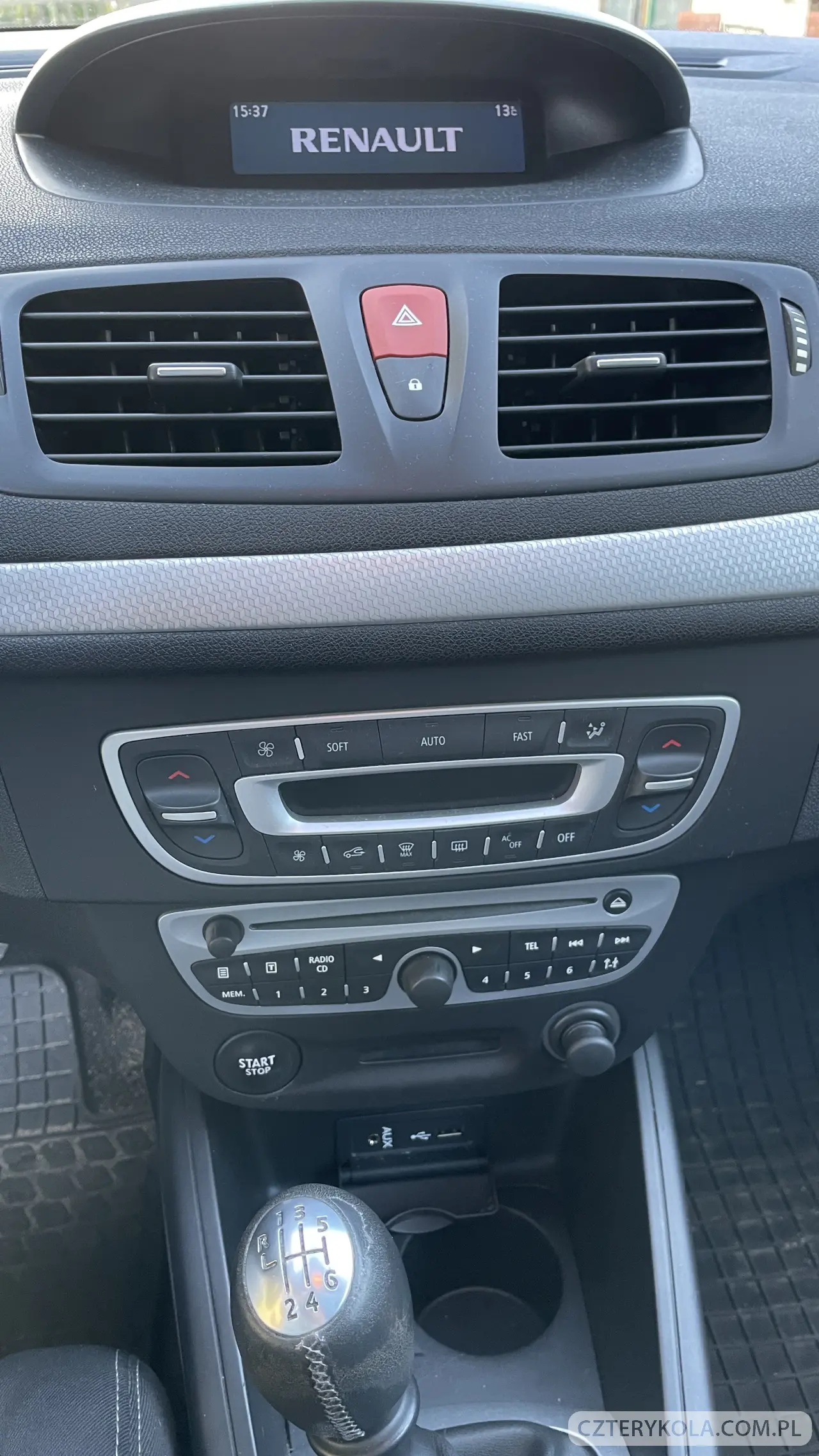 Renault- Megane- 2010 