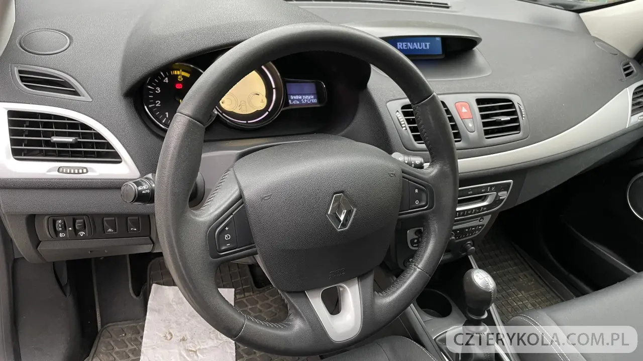 Renault- Megane- 2010 
