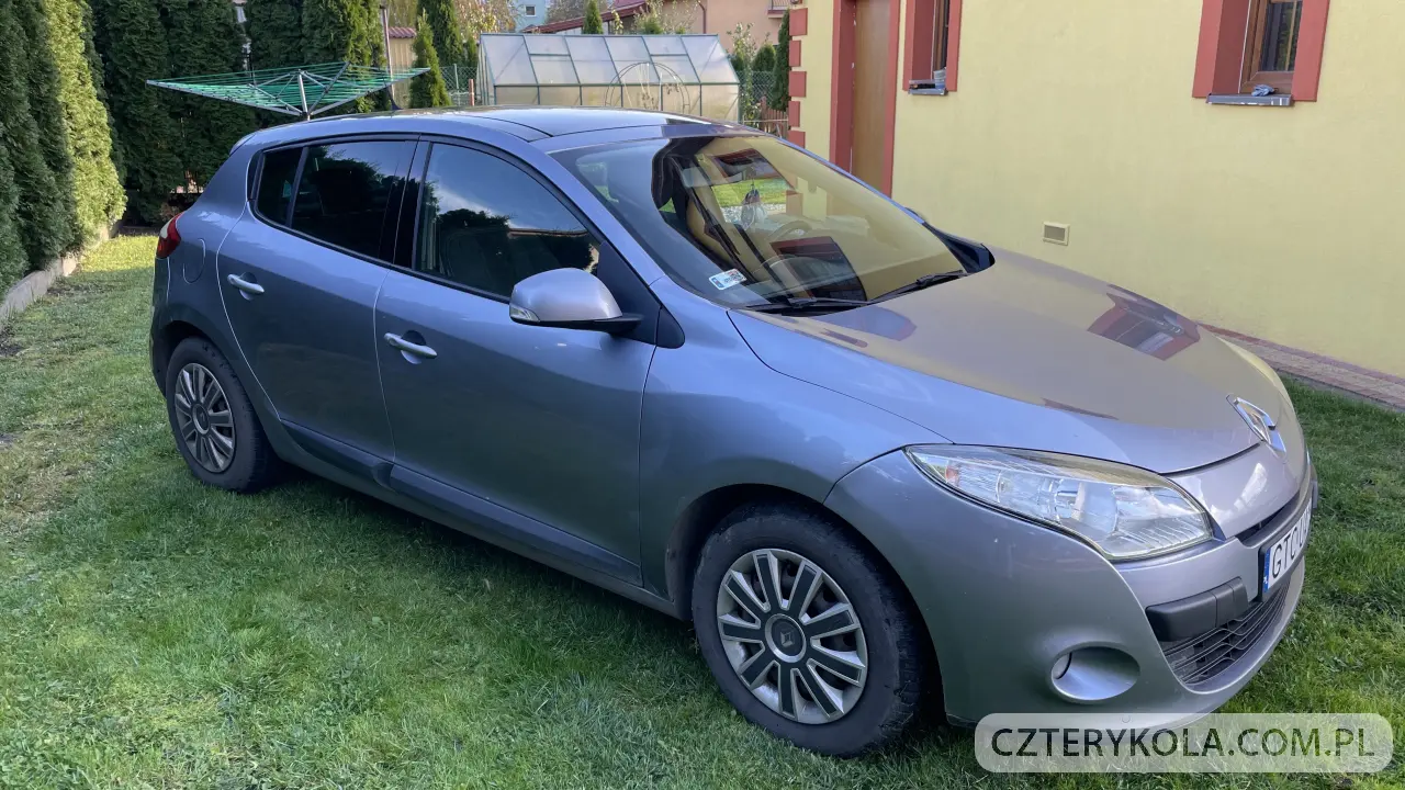 Renault- Megane- 2010 