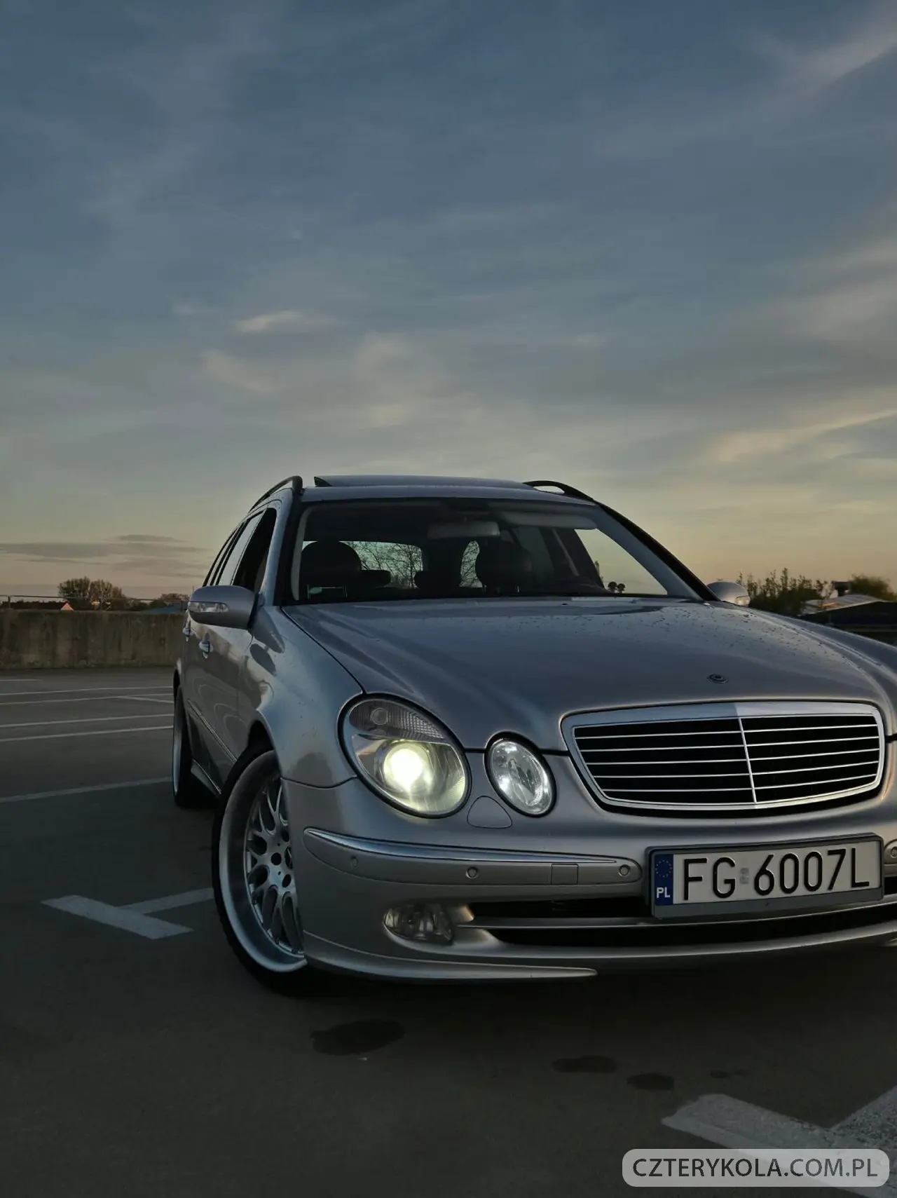 Mercedes-Benz- Klasa E- 2003 