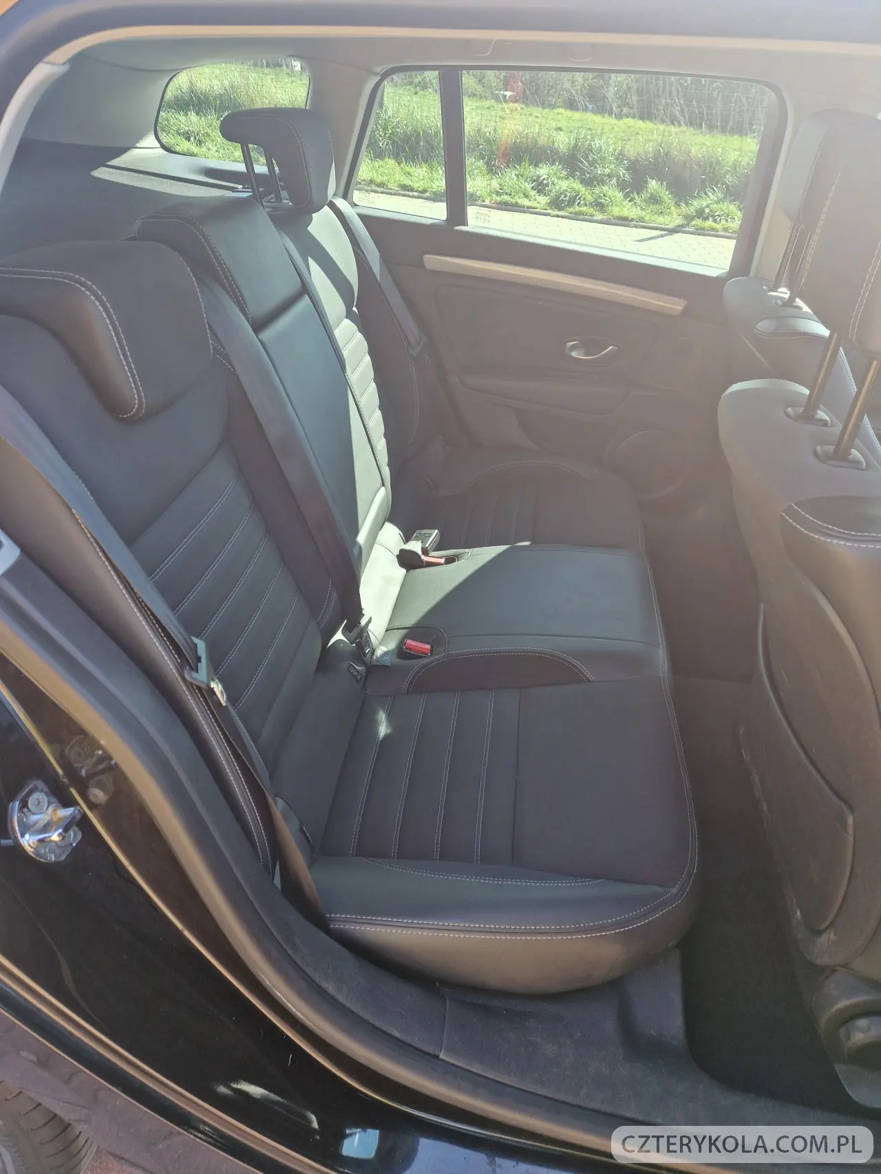 Renault- Laguna- 2011 