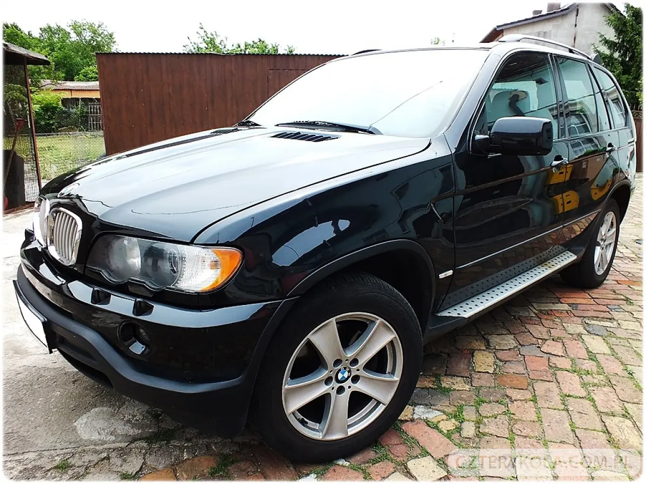 BMW- X5- 2001 