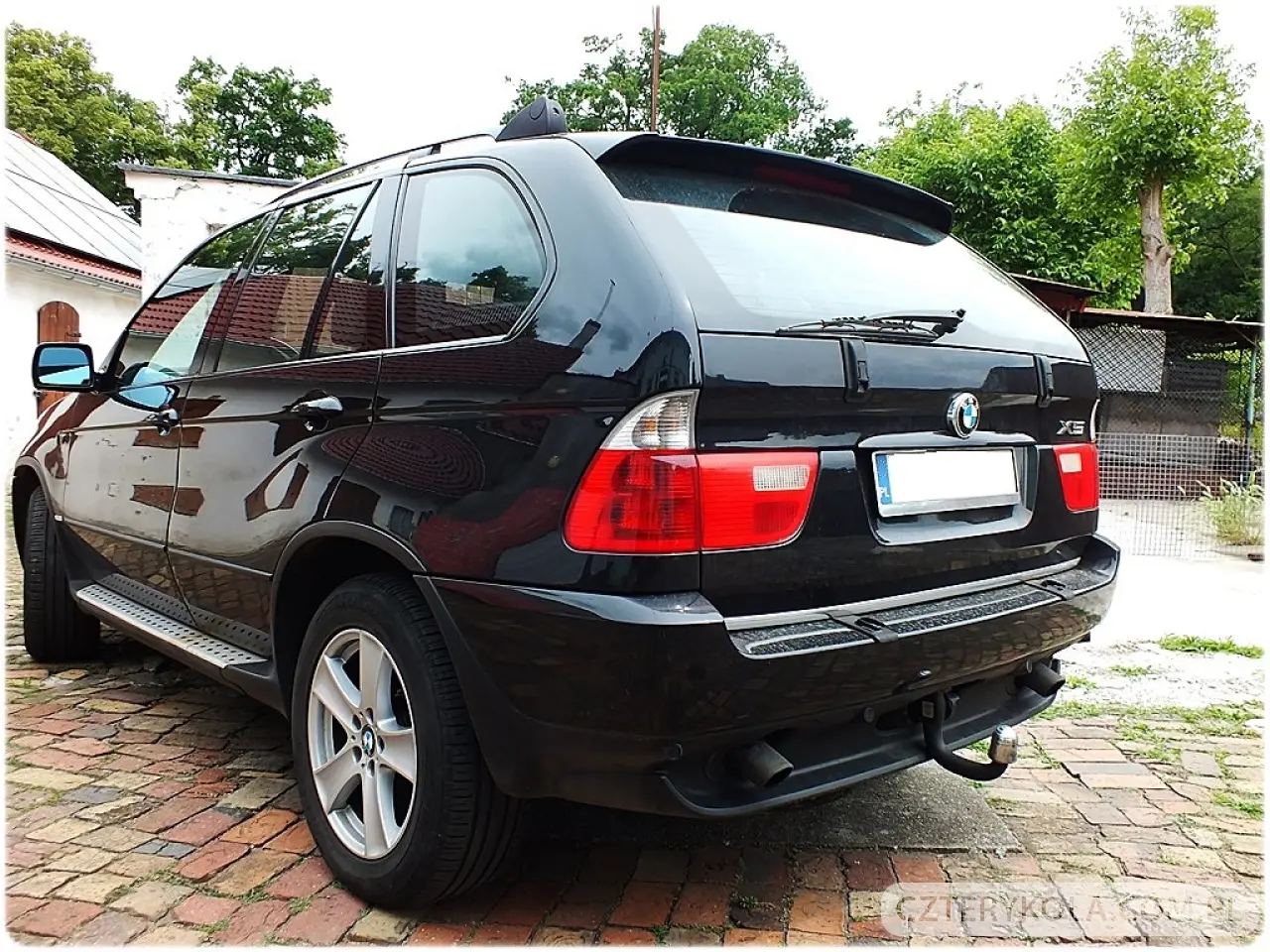 BMW- X5- 2001 