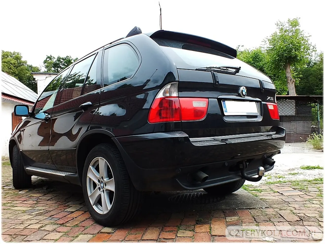 BMW- X5- 2001 