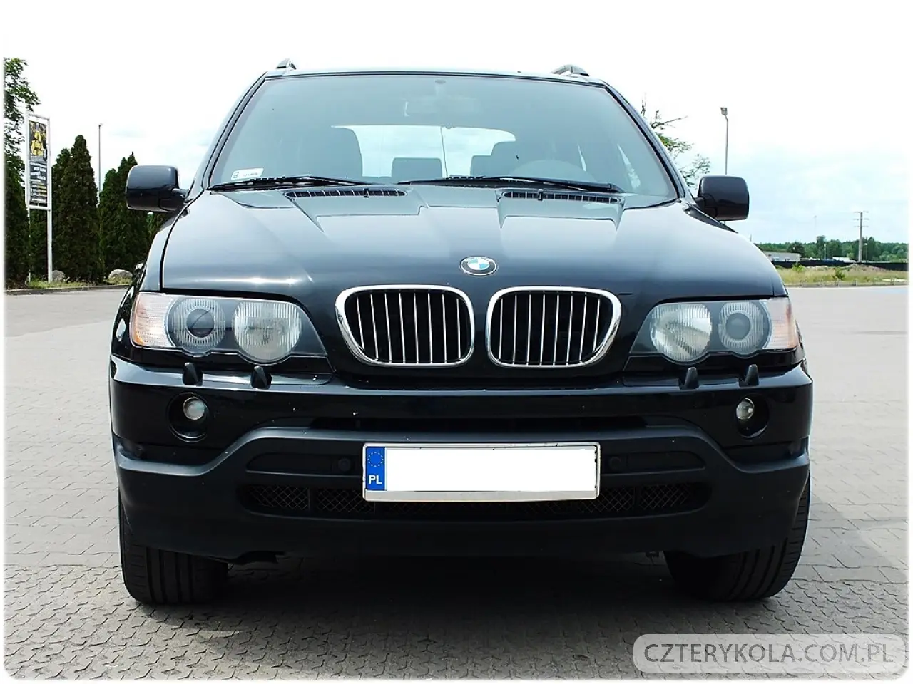 BMW- X5- 2001 