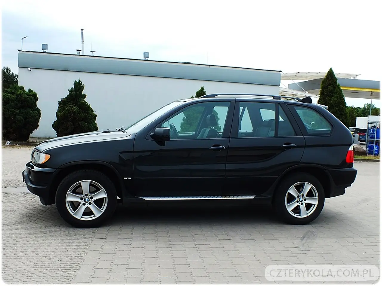 BMW- X5- 2001 