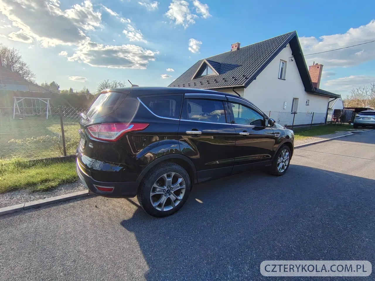 Ford- Escape- 2013 